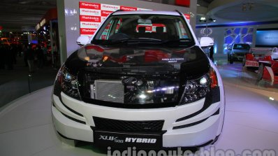 Mahindra XUV500 diesel hybrid at Auto Expo 2014