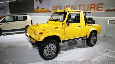 Maruti Gypsy Escapade rear three quarter right live