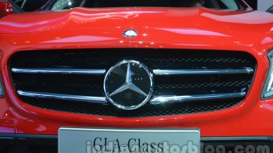 Mercedes GLA grille at Auto Expo 2014