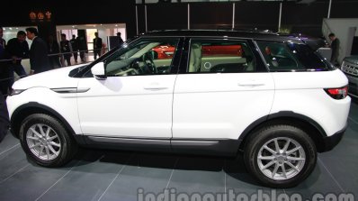 Range Rover Evoque 9-speed side view at Auto Expo 2014