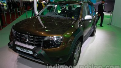 Renault Duster Adventure Edition front three quarters right at Auto Expo 2014