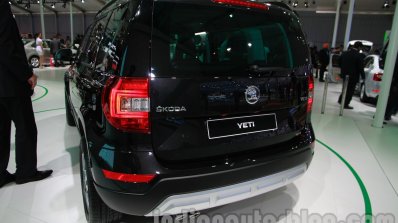 Skoda Yeti facelift rear three quarters at Auto Expo 2014