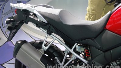 Suzuki V-Strom 1000 ABS seat at 2014 Auto Expo