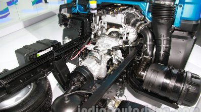 Tata Ultra 614 engine and gearbox at Auto Expo 2014