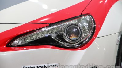 Toyota GT 86 Auto Expo headlight