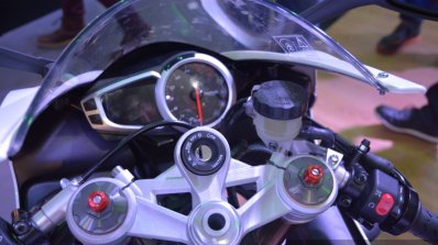 Triumph Daytona 675 instrument cluster live
