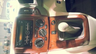 Updated Nissan Evalia Auto Expo 2014 center console