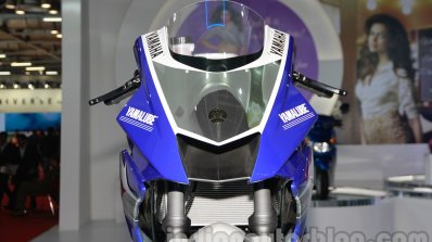 Yamaha R25 Auto Expo front view