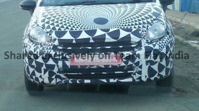 2014 Fiat Punto facelift snapped front