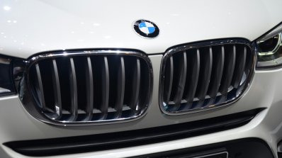 2015 BMW X3 grille - Geneva Live