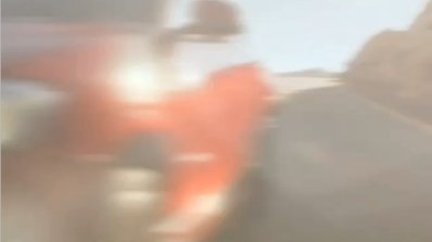 BMW X4 teaser mirror and body