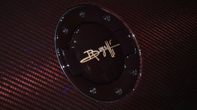 Bugatti Veyron Grand Sport Vitesse Rembrandt Bugatti fuel tank