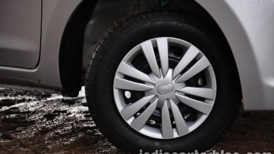 Datsun Go review front wheel