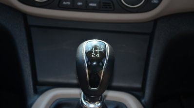 Hyundai Xcent Review gear