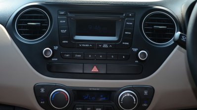 Hyundai Xcent Review music system