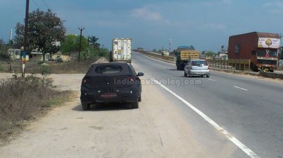 IAB spies 2015 Hyundai i20 rear