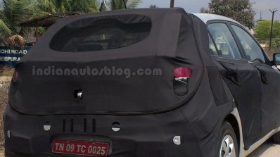 IAB spies 2015 Hyundai i20 taillight