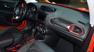 Jeep Renegade dashboard at Geneva Motor Show