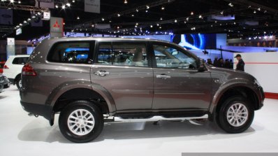 Mitsubishi Pajero Sport AT 2014 Bangkok Motor Show side