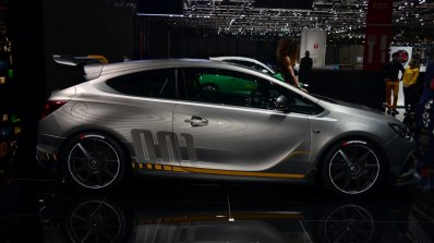 Opel Astra Opc Extreme Live From Geneva