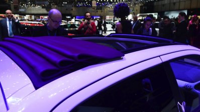 Peugeot 108 convertible fabric top at Geneva Motor Show