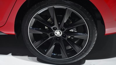 Skoda Rapid Spaceback Monte Carlo wheel detail - Geneva Live