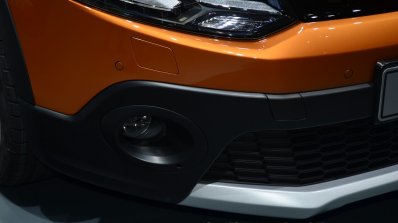 VW CrossPolo foglamp - Geneva Live