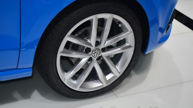 VW Polo TSI BlueMotion wheel - Geneva Live