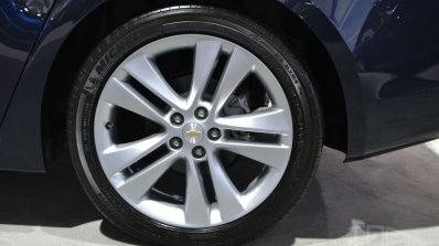 2015 Chevrolet Cruze at 2014 New York Auto Show - wheel