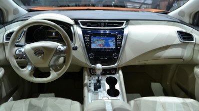 2015 Nissan Murano dashboard at 2014 New York Auto Show