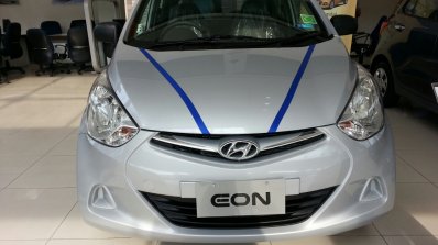 Hyundai Eon 1L IAB spied front