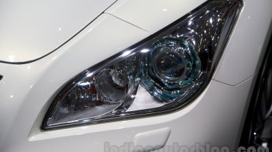Infiniti Q70 headlamp at Moscow Motor Show 2014