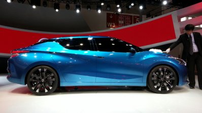 Nissan Lannia concept at 2014 Beijing Auto Show - side
