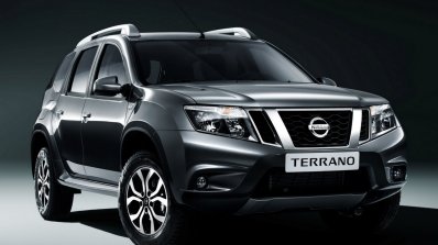 Nissan Terrano (Russia-spec) front three quarter left press shot
