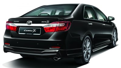 Toyota Camry G X Malaysia press shot rear