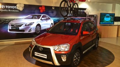 Toyota Etios Cross spied Indian dealership front quarter