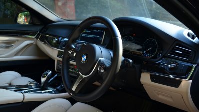 2014 BMW 530d M Sport Review dashboard