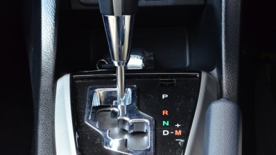 2014 Toyota Corolla Altis Petrol Review gear