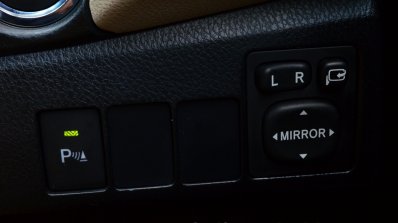 2014 Toyota Corolla Altis Petrol Review parktronic