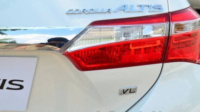 2014 Toyota Corolla Altis Petrol Review taillight