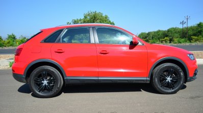 Audi Q3S Review side