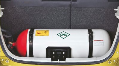 Maruti Celerio Green CNG press shot CNG tank