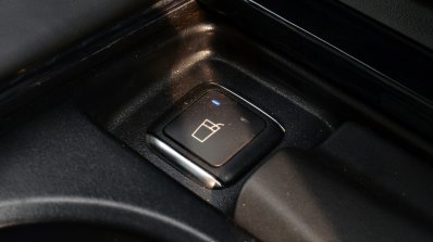 Mercedes-Benz ML 63 AMG Review drinks cooler