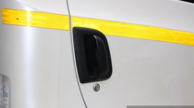 Tata Ultra 812 door handle
