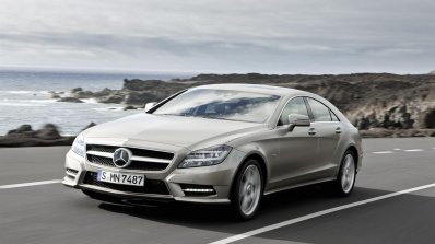 2012 mercedes benz CLS press shot front