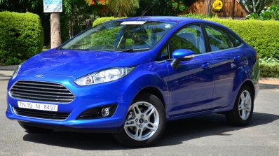 2014 Ford Fiesta Facelift Review front three quarter image