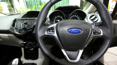 2014 Ford Fiesta Facelift Review steering system