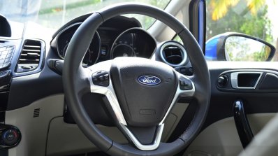 2014 Ford Fiesta Facelift Review steering
