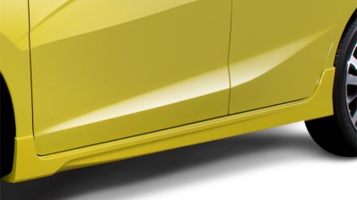 2014 Honda Jazz Philippines press shot side skirts