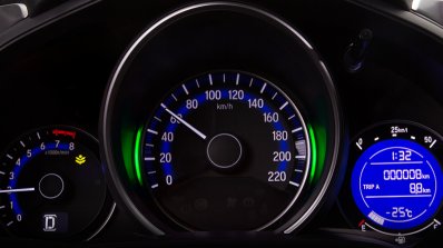 2014 Honda Jazz Philippines press shot speedo
